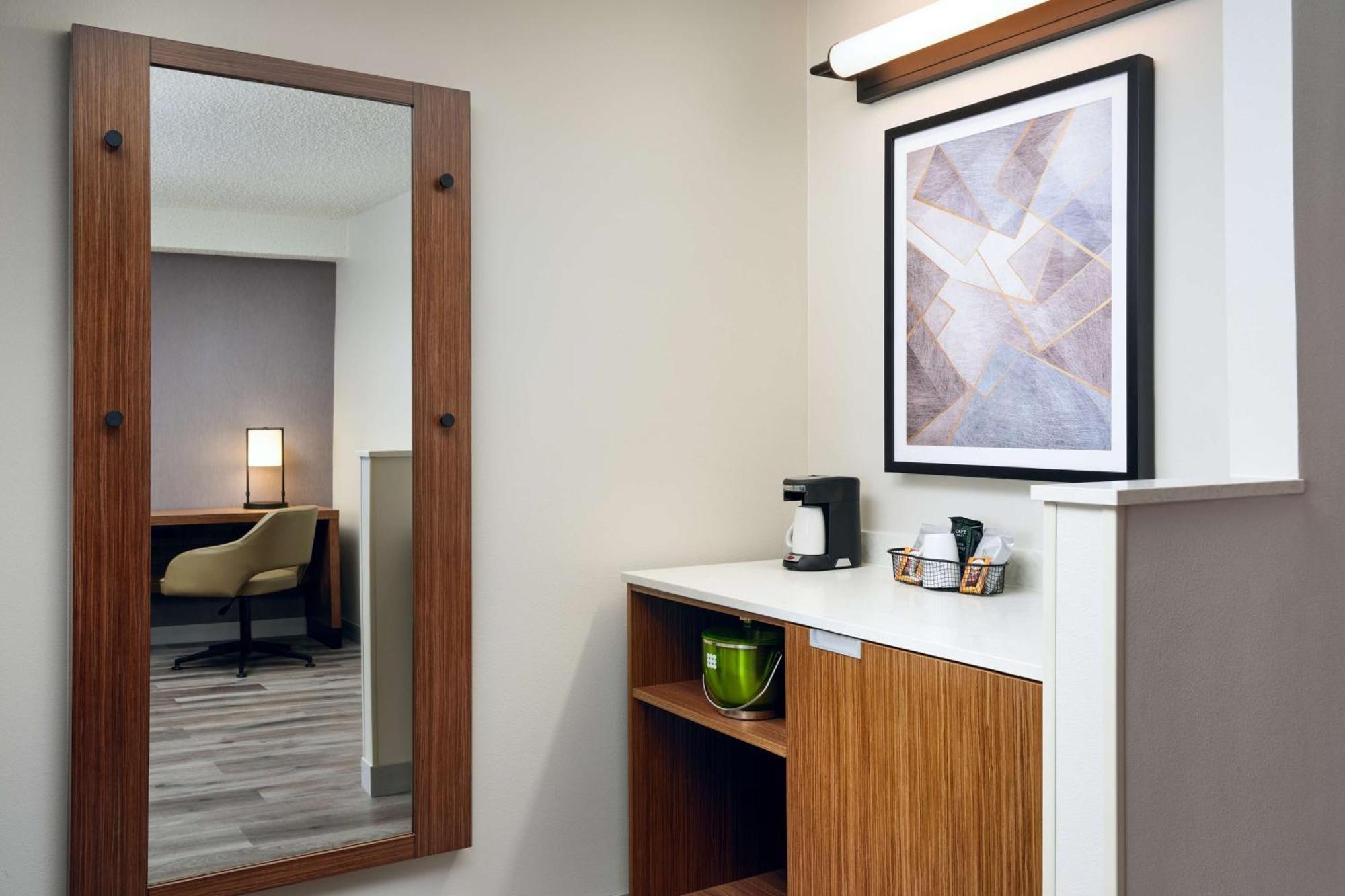 Hyatt Place Greensboro Extérieur photo