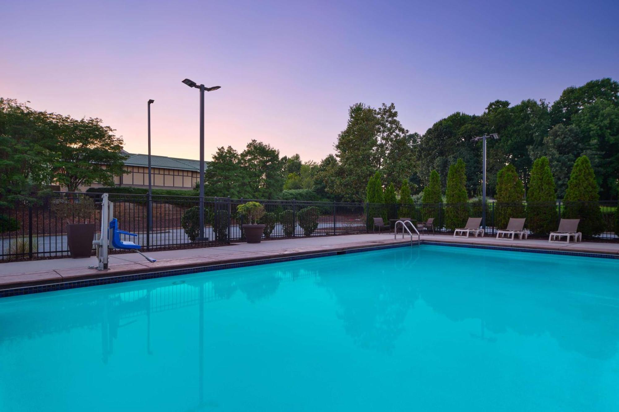 Hyatt Place Greensboro Extérieur photo