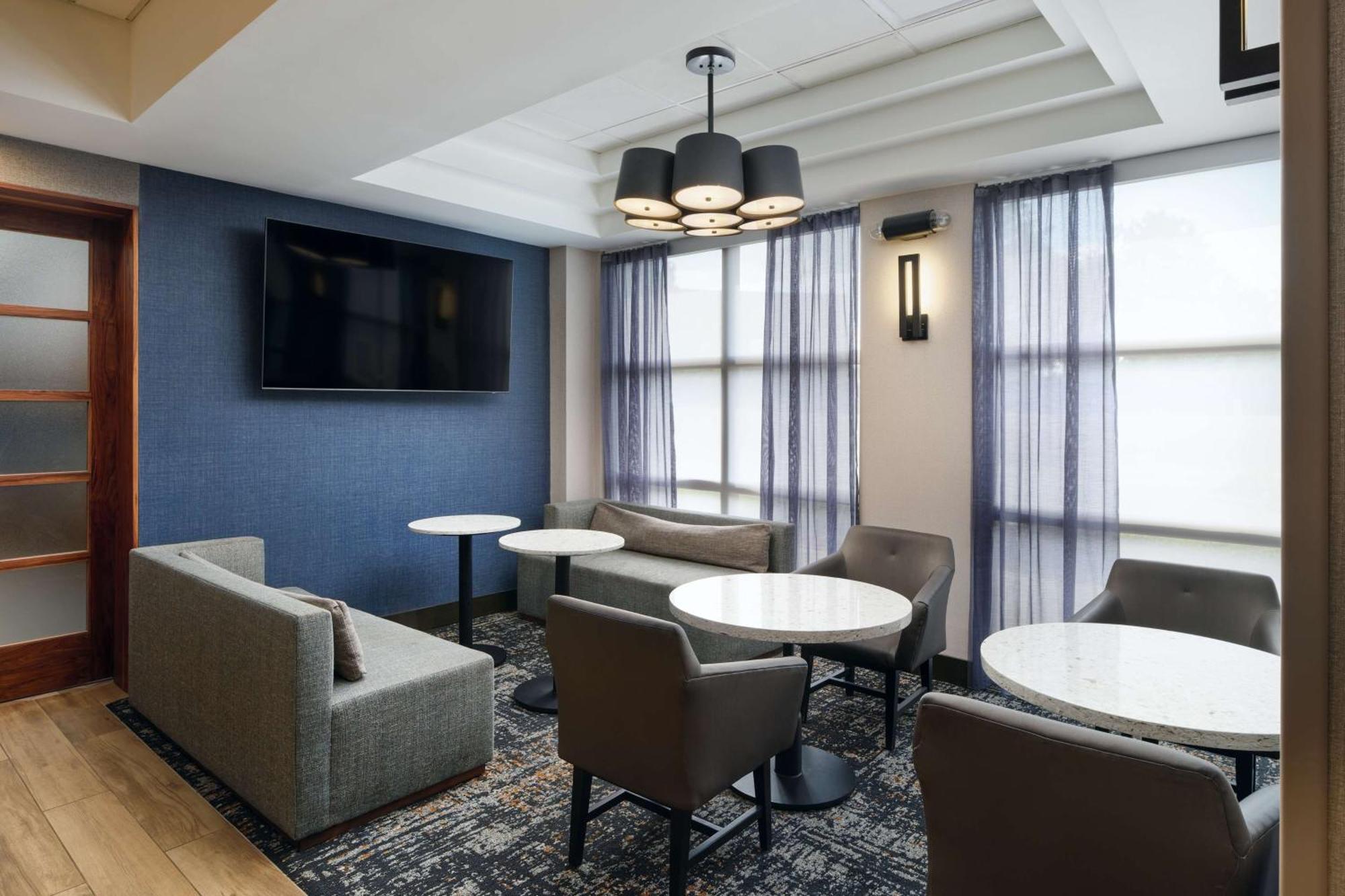 Hyatt Place Greensboro Extérieur photo